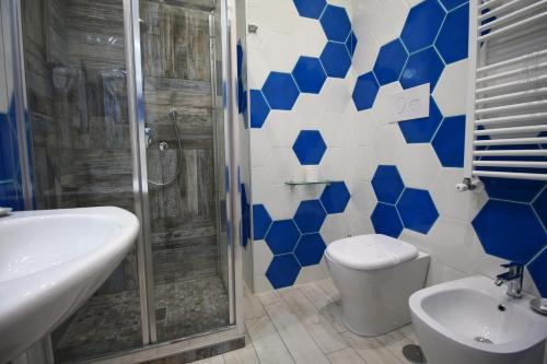 Recia Room – Naples, CO