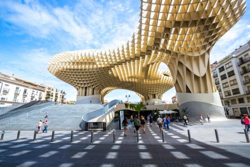 Casa Palacio El Condestable de Sevilla – Seville, KY