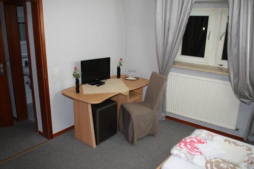 Hotel Restaurant Balkan - image 7