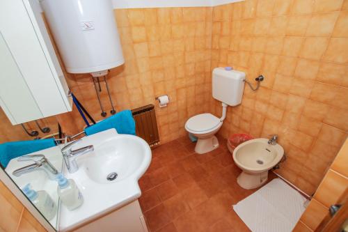 Apartment with Sea View image 6