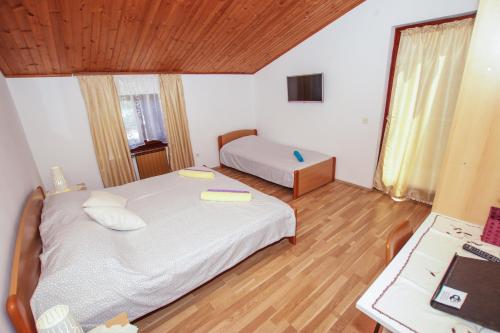 Apartment with Sea View image 7