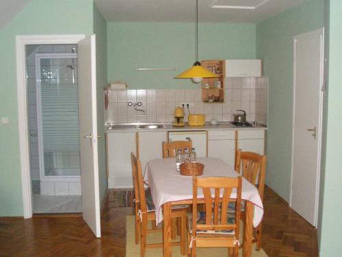 kuhinja, Apartments-Mini-Hotel in Csongrád