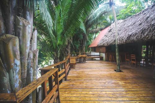 Balkons/terase, Cohune Palms River Cabanas in Sanignasio