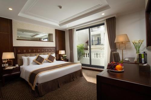 room detail thumbnail 0