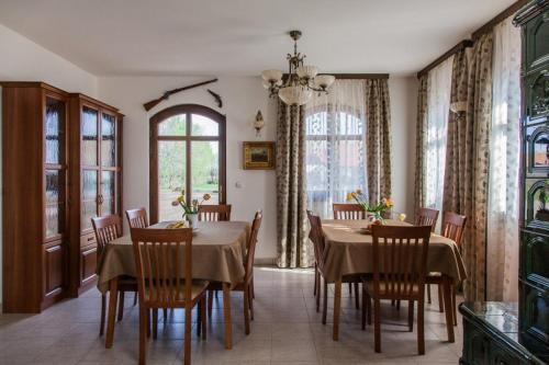 Ravintola, Sovirag Vendeghaz in Hortobágy