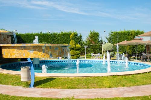 Hotel Airport Tirana - main image