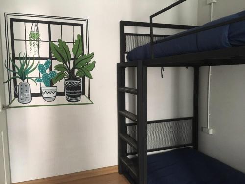 %name โฮสเทล เอช 9 แอนด์คาเฟ่ กรุงเทพ