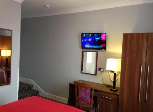 Ely House Hotel - image 5
