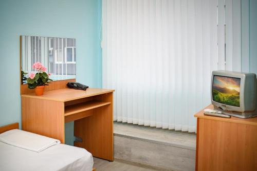 Family Hotel Varna - image 12