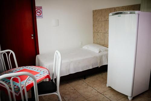Studio Apartment image 6