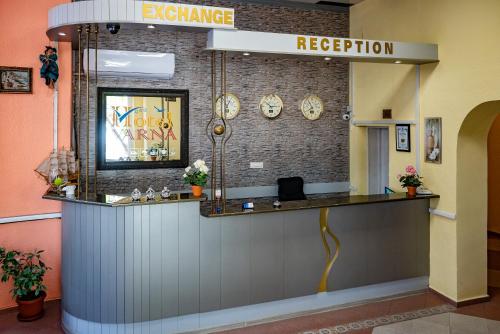 Family Hotel Varna - image 2