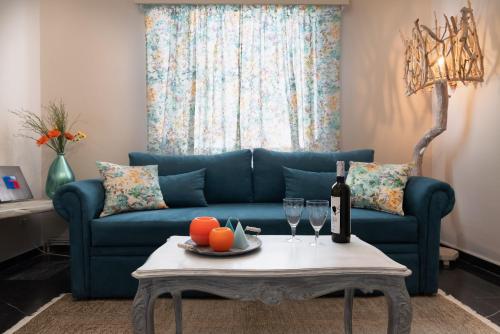 Athens Flower Apartment - main image