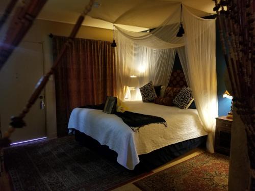 El Morocco Inn & Spa - image 3