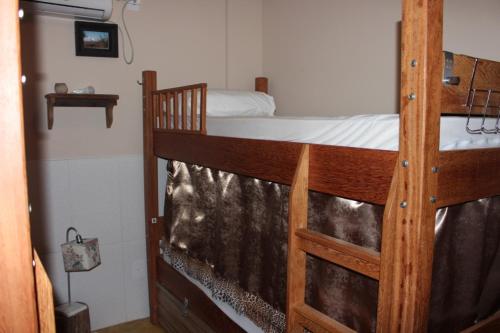 1 bunk bed