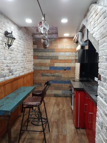 Tiny apartment on the roof touching Gibraltar in ลาลิเนียเดลาคอนเซพเซียน