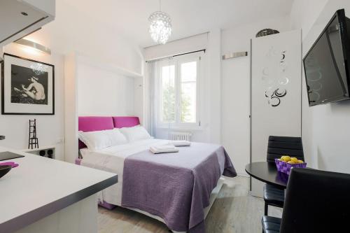 ℒovely & ℰlegant Studio next to Duomo/Missori Room Type - Superior Apartment