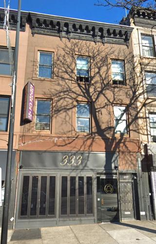 Cozy Fully Furnished Apartment Near Prospect Park & Public Transport in Brooklyn, USA