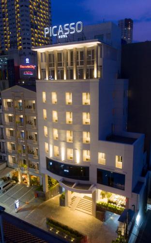 Grand Picasso Hotel