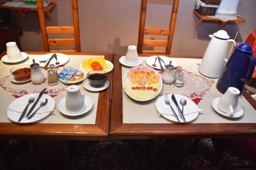 식음료(F&B), Penzion Na Kopečku (Penzion Na Kopecku) in 흘루보카 나드 블타보우 시내