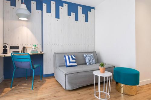 The Deck Hotel by Happyculture - image 13