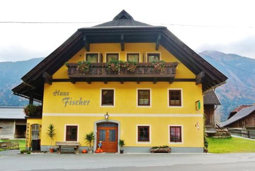 Haus Fischer Nassfeldblick - Accommodation - Kirchbach