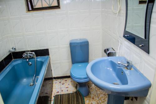 Rugems Executive Lodge - image 4