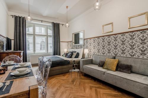 Prague Trendy Central Apartment by Michal&Friends, Praha (fotografie 9)