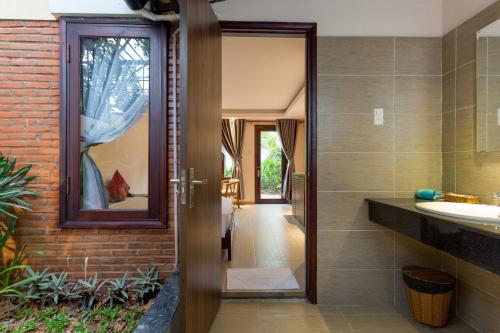 帕洛瑪度假村酒店 La Paloma Resort