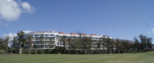 Gara Suites Golf & Spa - main image