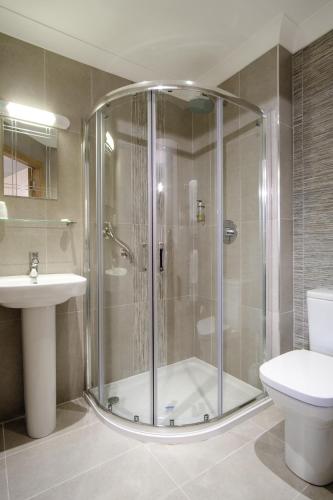 Victoria Hotel - image 5