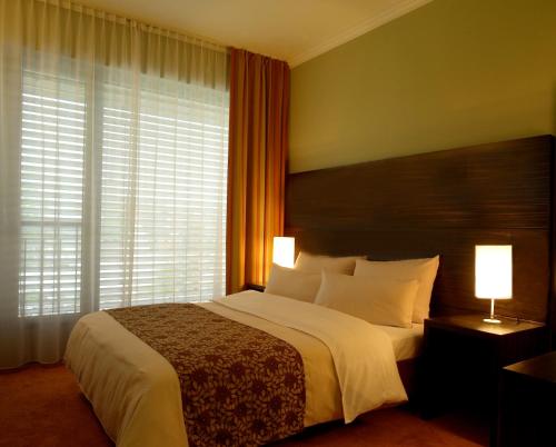 Hotel Central Regensburg CityCentre - image 2