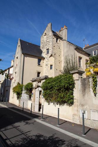 Manoir Sainte Victoire - image 9