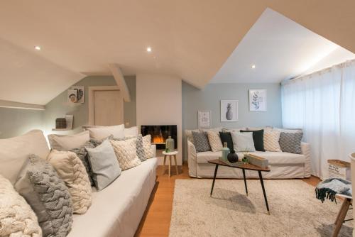  Lisbon Apartment Bairro Alto 4, Ferienwohnung in Lissabon