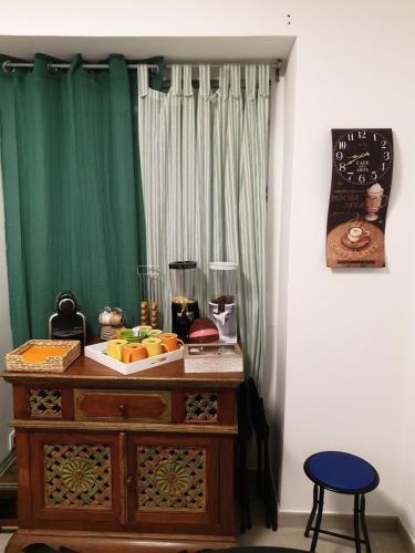 Lisbon Hostel Terminal 4 – Lisbon, PA