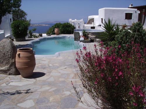 La Veranda of Mykonos Traditional Guesthouse - image 5