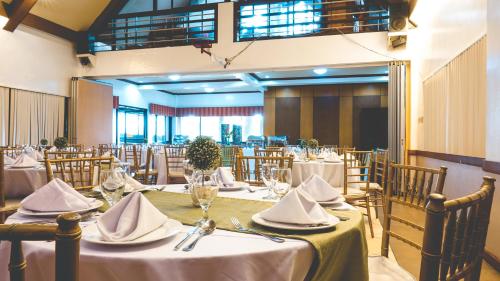 ห้องจัดเลี้ยง, โรงแรมมิเนส วิว พาร์ค (Mines View Park Hotel) near เดอะแมนชั่น