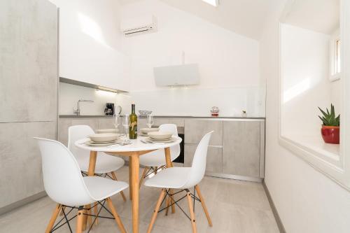Loft at Republic Square, Split (photo 3)