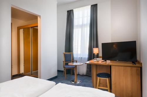 Novum Hotel Golden Park - image 12