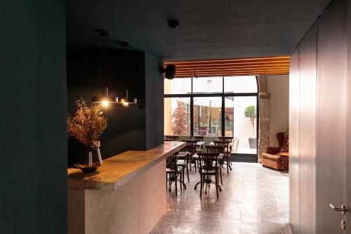 Dear Lisbon - Gallery House - image 7