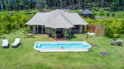 9 Hornbills Tented Camp