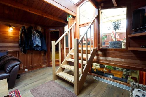 BlackPearl Boat&Breakfast in แตนูเซ็น