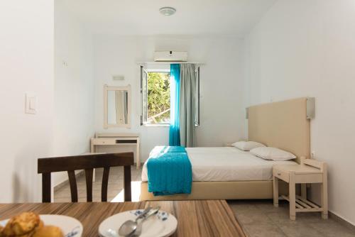 Ibiscus Hotel Malia - image 7