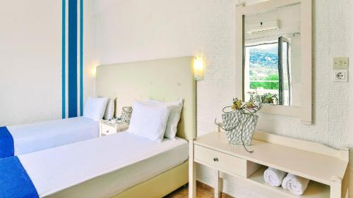 Ibiscus Hotel Malia - image 8