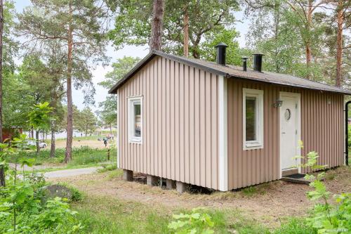 One-Bedroom Cottage