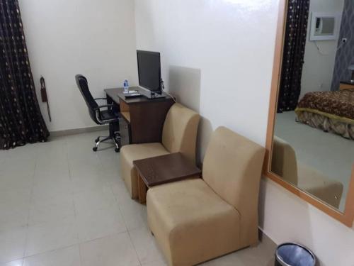 Citilodge Hotel Set in a prime location of Lagos, Citilodge Hotel puts everything the city has to offer just outside your doorstep. The property features a wide range of facilities to make your stay a pleasant experi