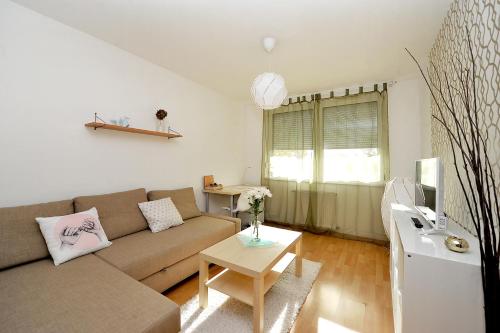  iHome Apartment 5.0, Ferienwohnung in Pécs