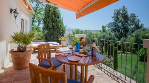 Hotel La Fuente de la Higuera - image 5