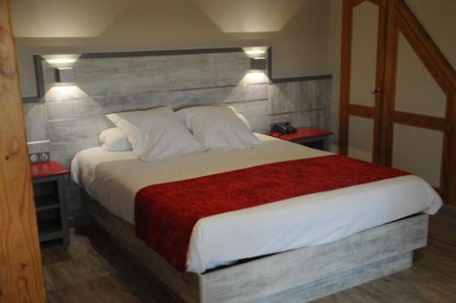 Hotel Au Parc des Cigognes - image 6
