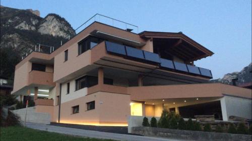  Appartement Mountain Lake in Maurach