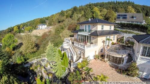 Villa am Schwallenberg - Adenau